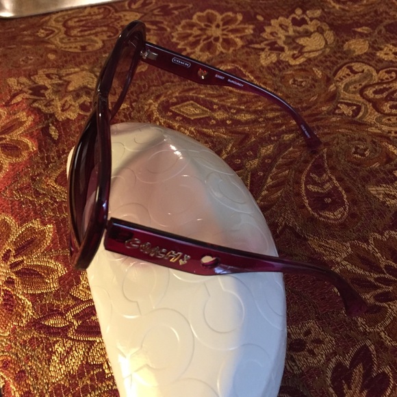 COACH pink Sunglasses VERY good condition - Picture 2 of 4